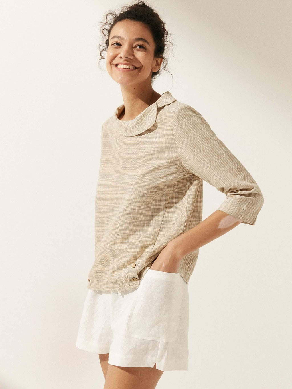 Linen Round Soft-Fold Collar Top LAURA