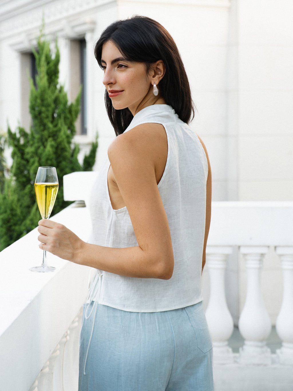 100% Linen Halter Neck Tie-Front Crop Top FAYE-LINTICO