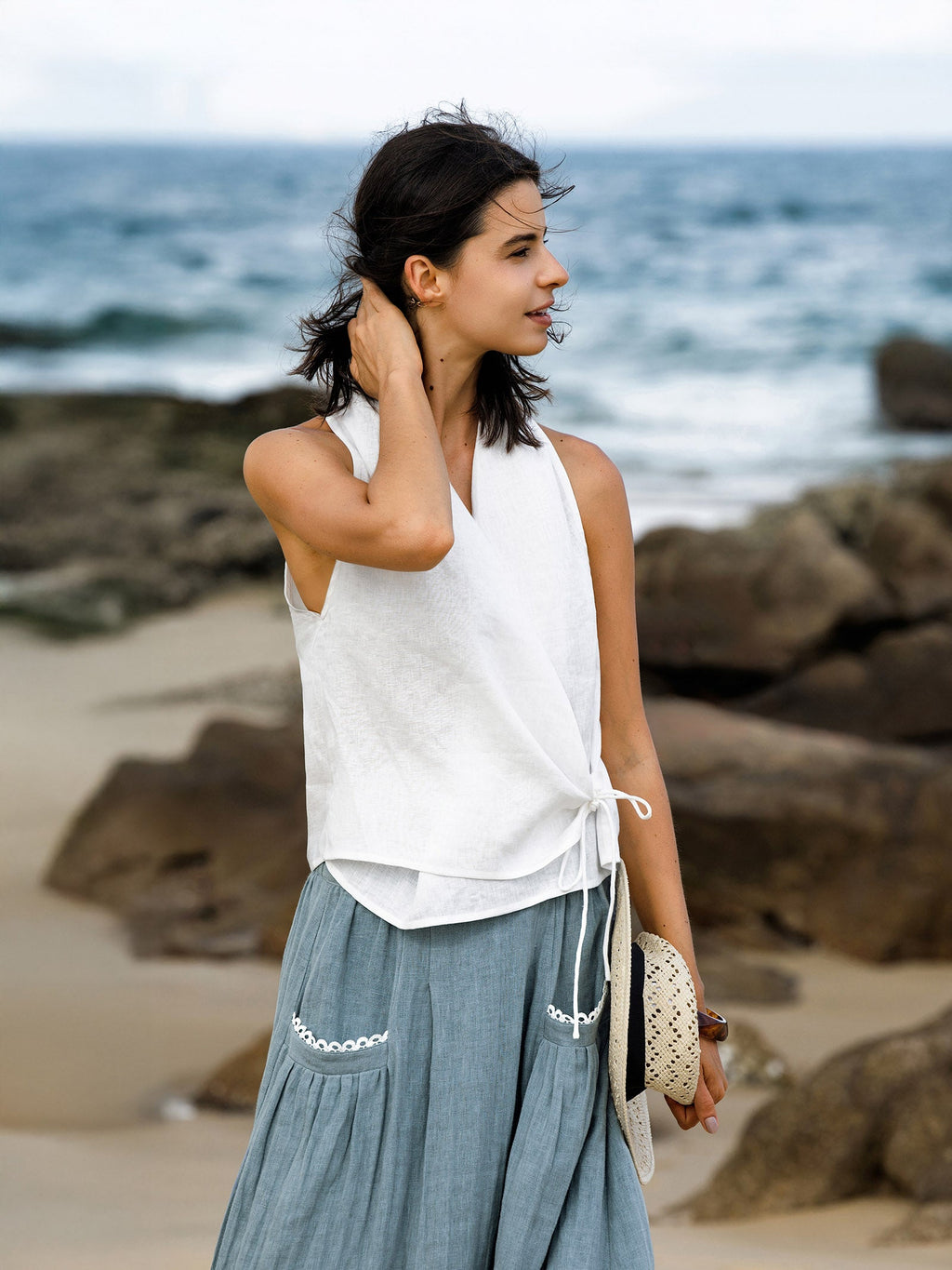 100% Linen Halter Neck Tie-Front Crop Top FAYE-LINTICO