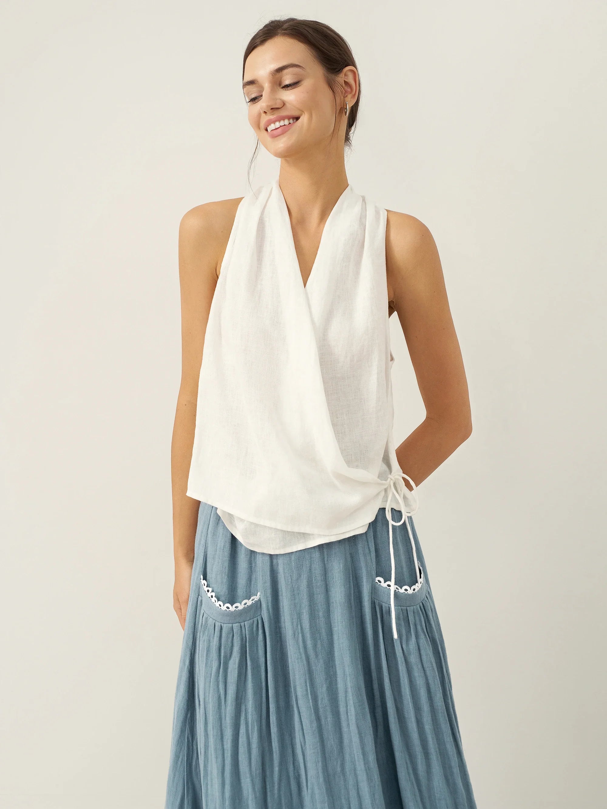 100% Linen Halter Neck Tie-Front Crop Top FAYE-LINTICO