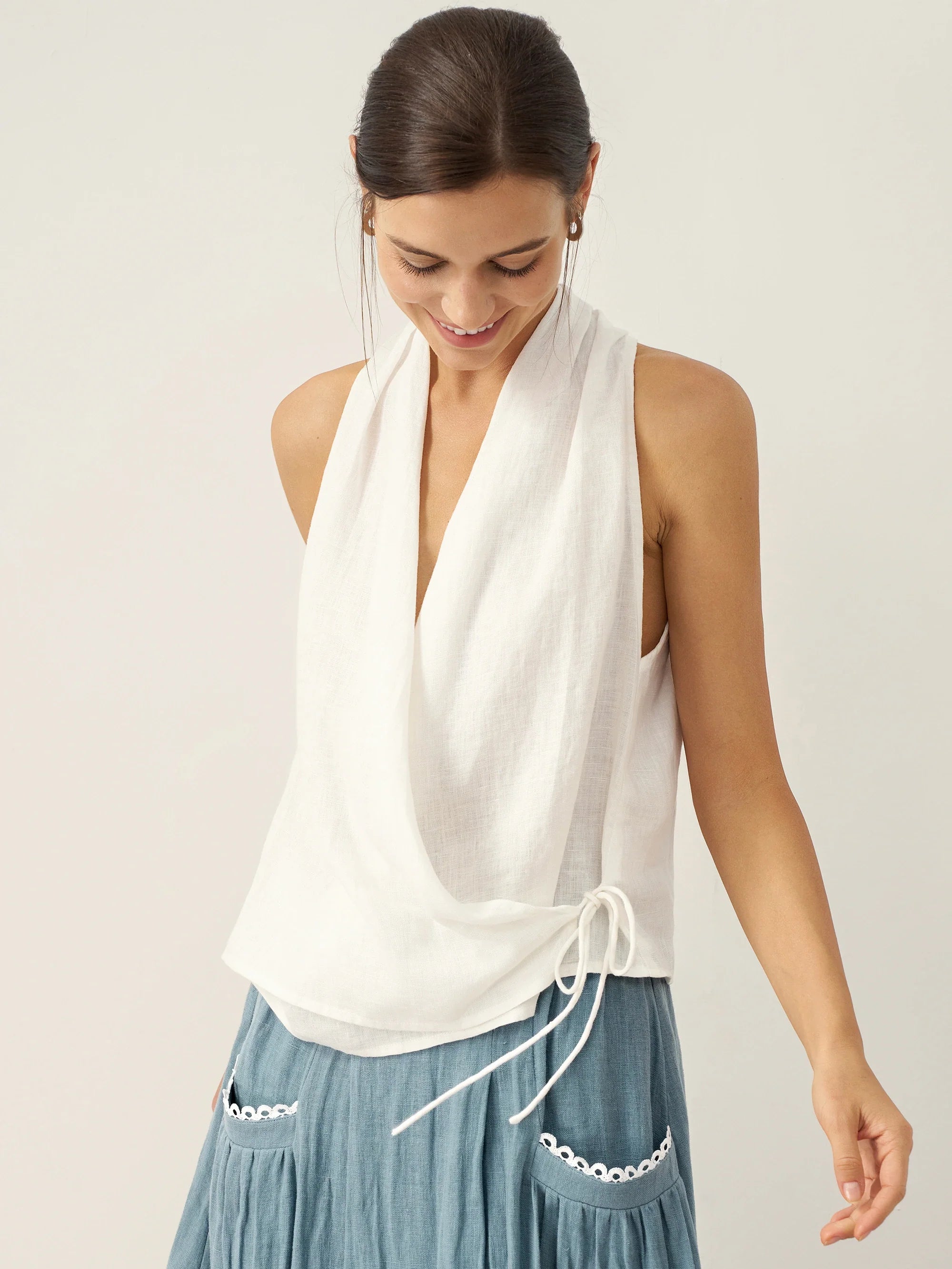 100% Linen Halter Neck Tie-Front Crop Top FAYE-LINTICO