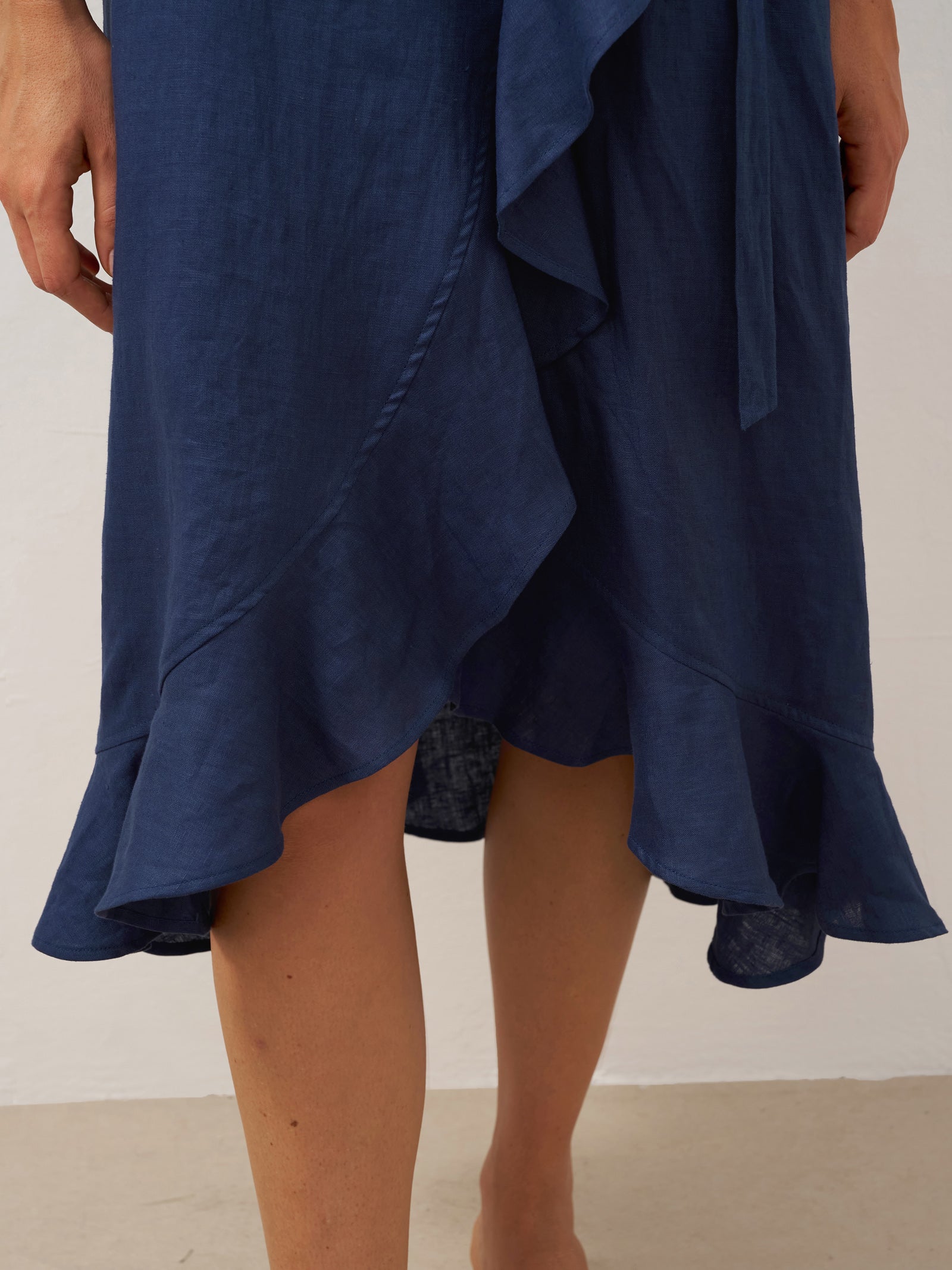 100% Linen V-Neck One-Piece Ruffle Hem Midi Dress MAYA-LINTICO