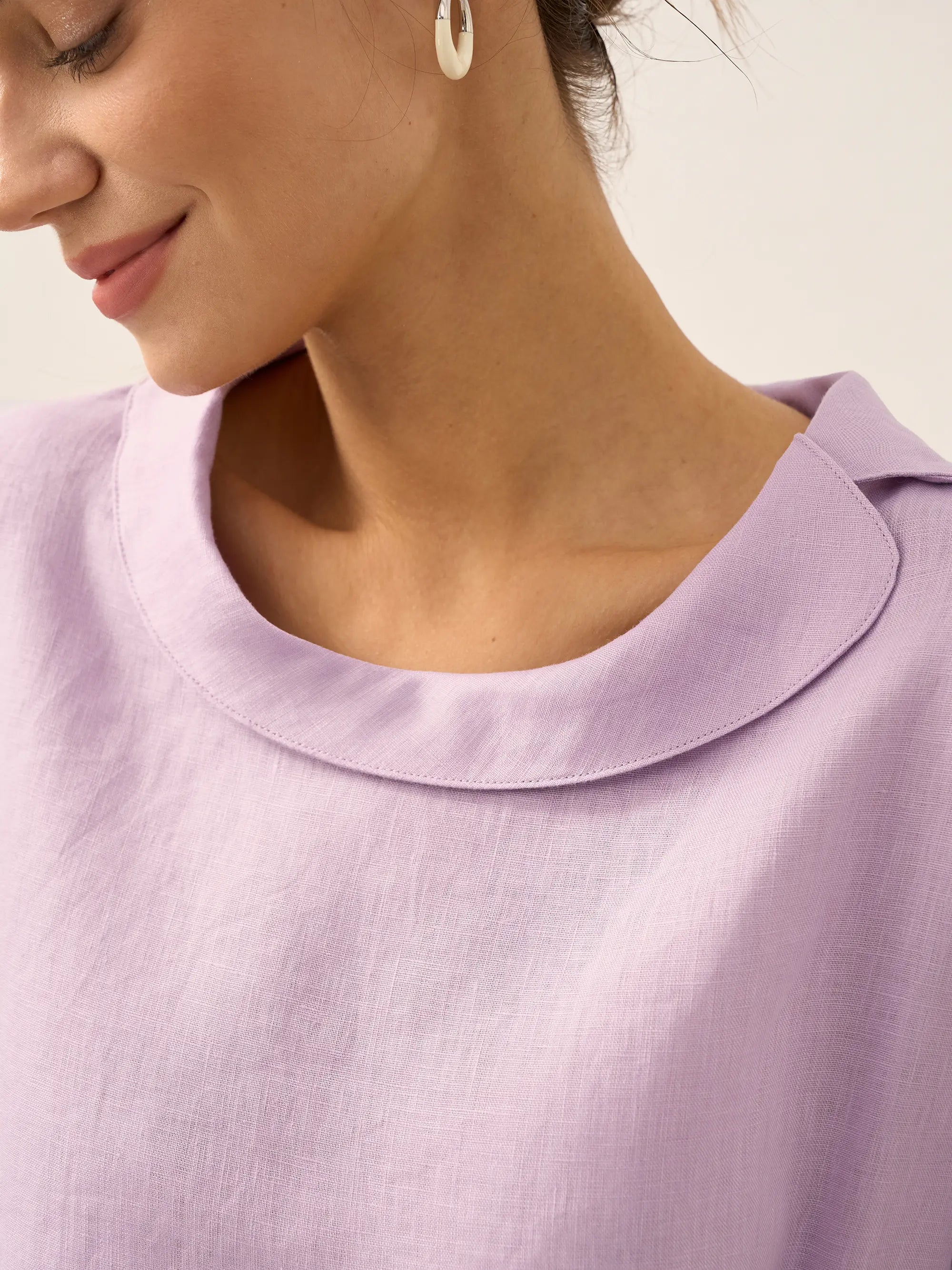 Linen Round Soft-Fold Collar Top LAURA