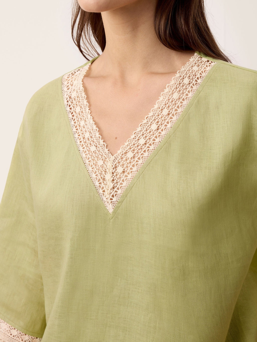 100% Linen Lace-Trim V-Neck Top KEELY