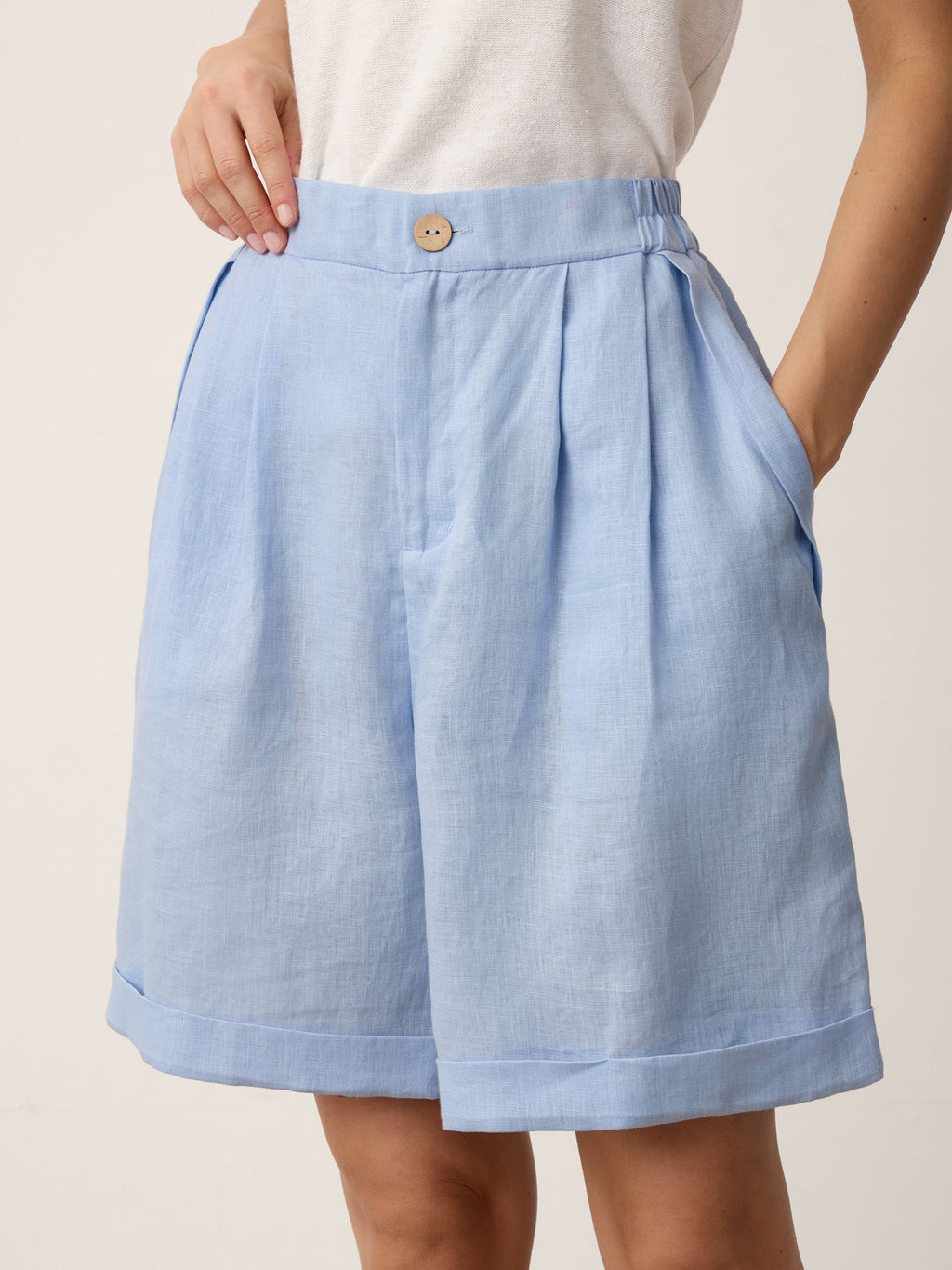 100% Linen Pleated Cuffed Shorts IRISSA-LINTICO