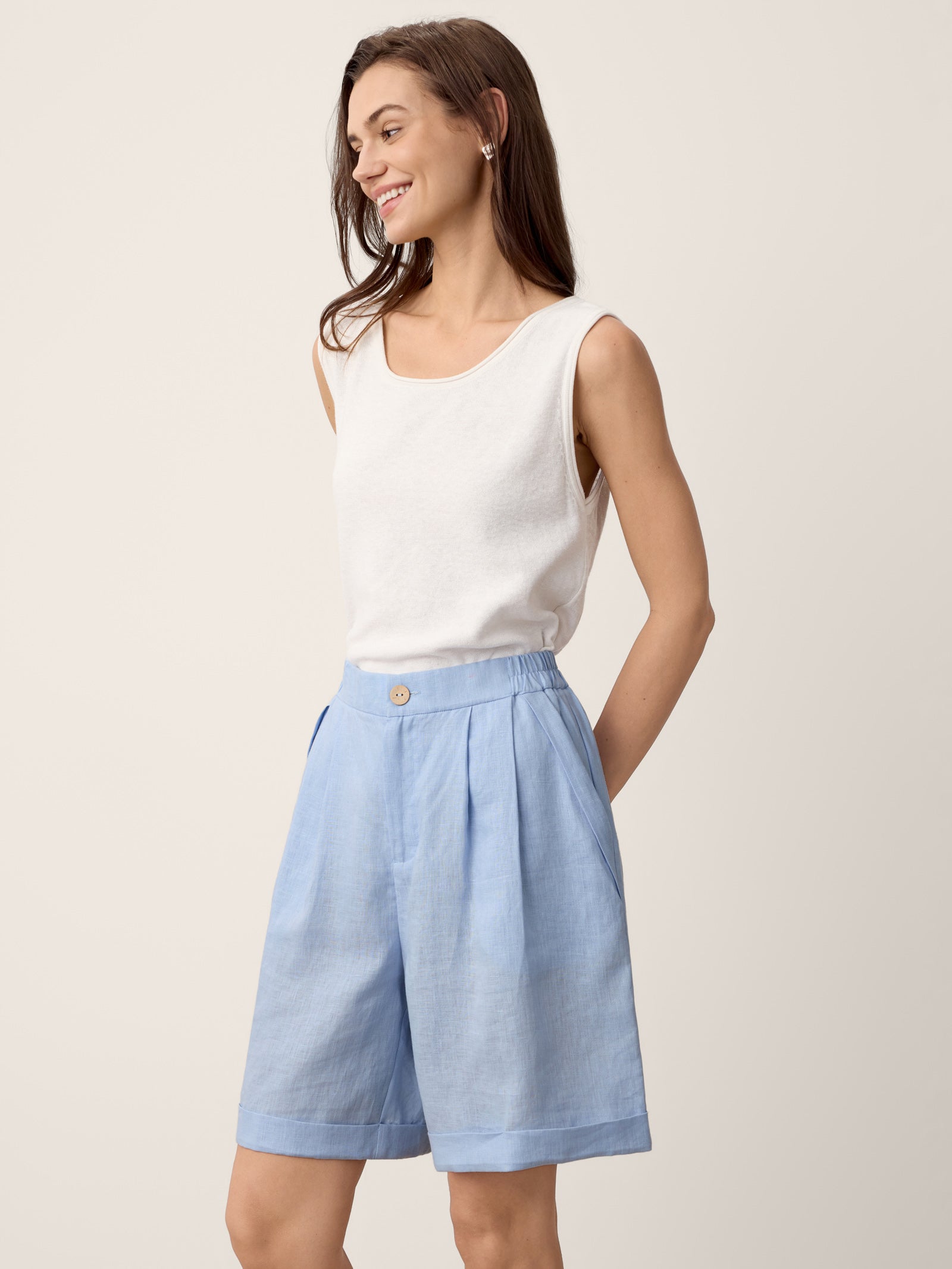 100% Linen Pleated Cuffed Shorts IRISSA-LINTICO