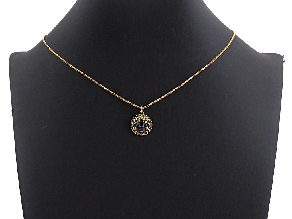 Medallion Insects on Round Coin Pendant, Round Coin Pendant, Gold/Silver Tone, 15X17mm, Sku#Z725