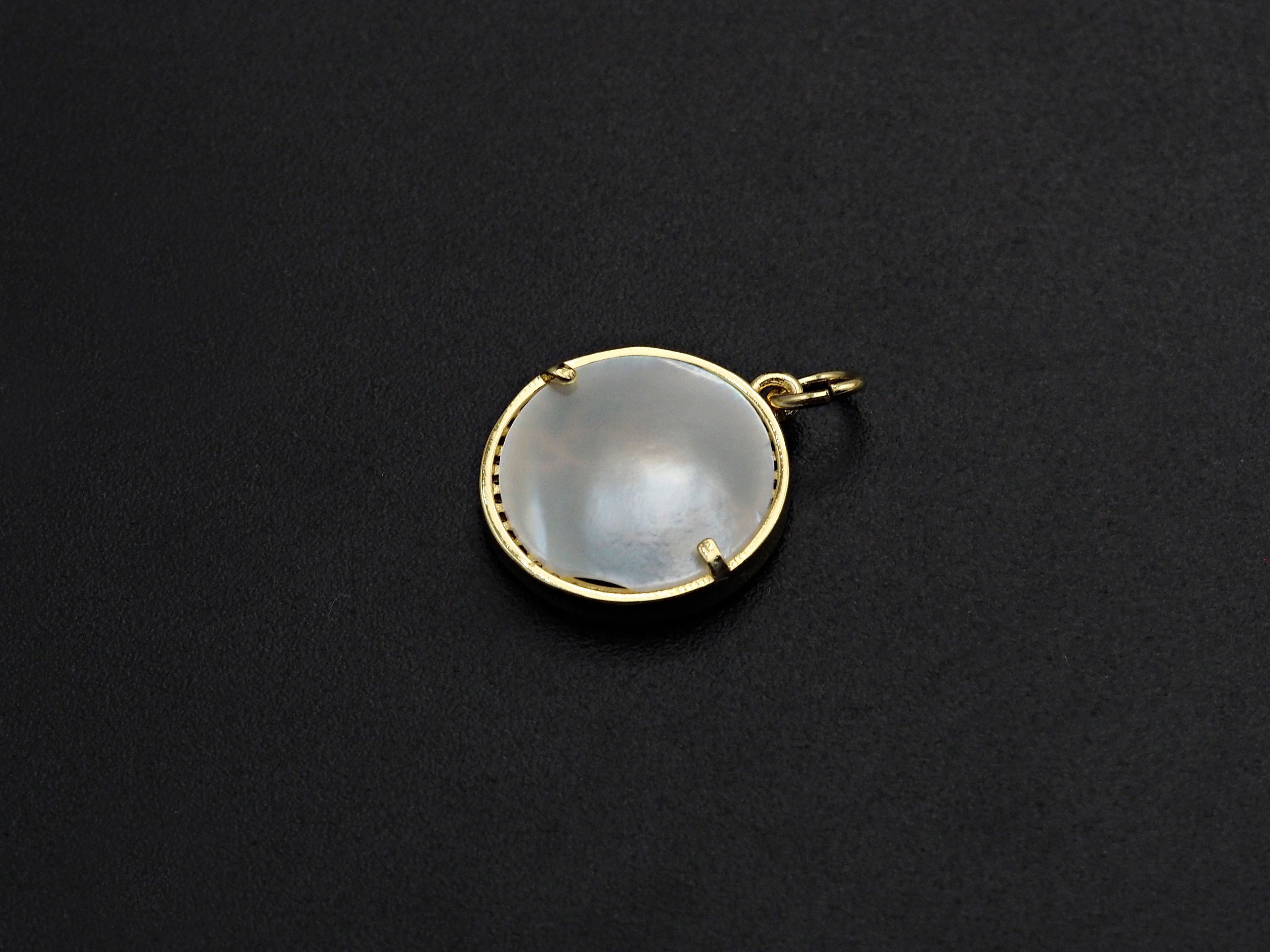 Mother-of-pearl Inlay Mama Letter And Heart Round Pendant/Charm, Mama Letter Shape Pendant, Mom Charm, Mother's day Charm,16mm,Sku#Z798