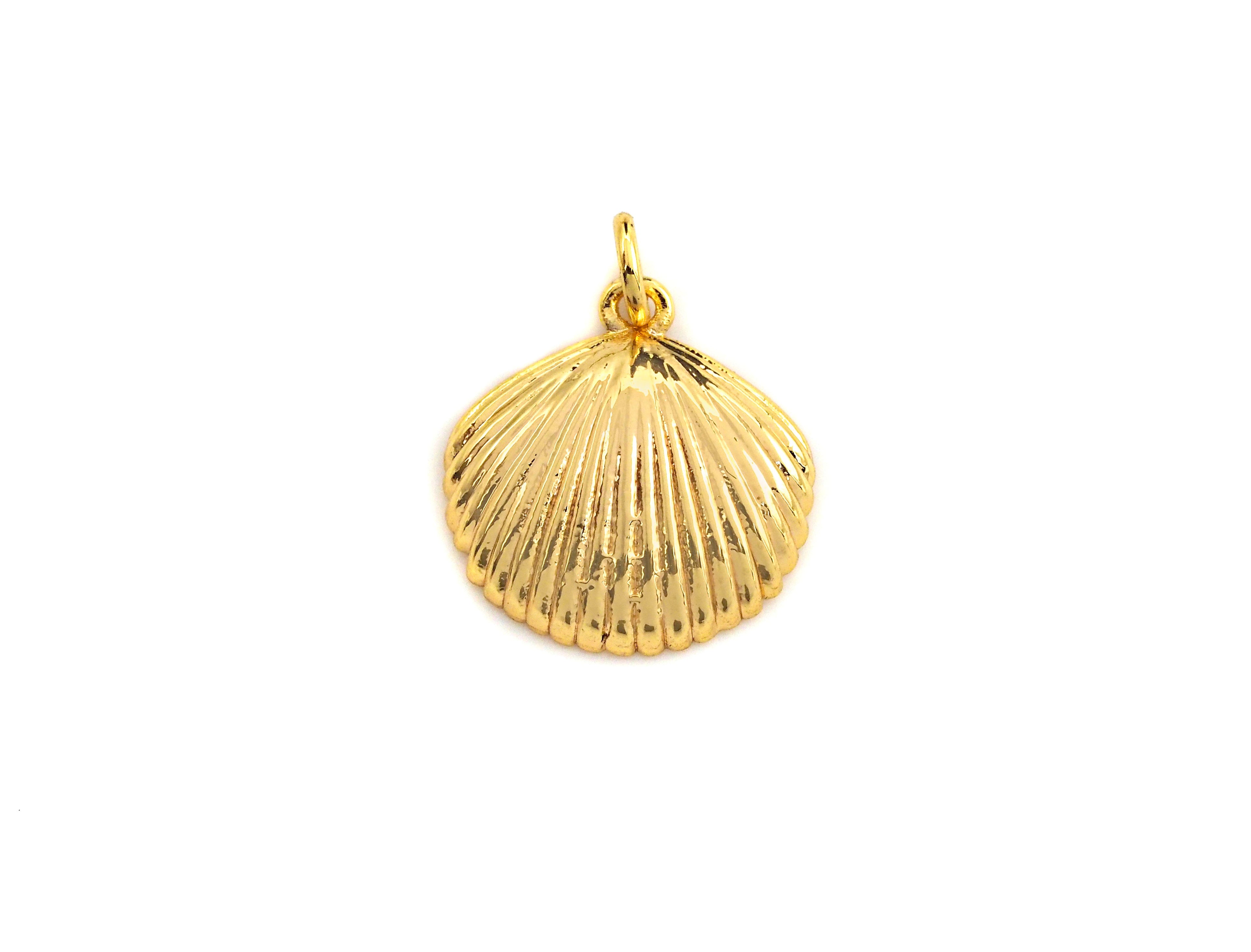 Sea Shell Shaped Pendant/Charm, Gold Scallop Shell Pendant, Beach Jewelry, Shell Jewelry, 15mm,sku#Z696
