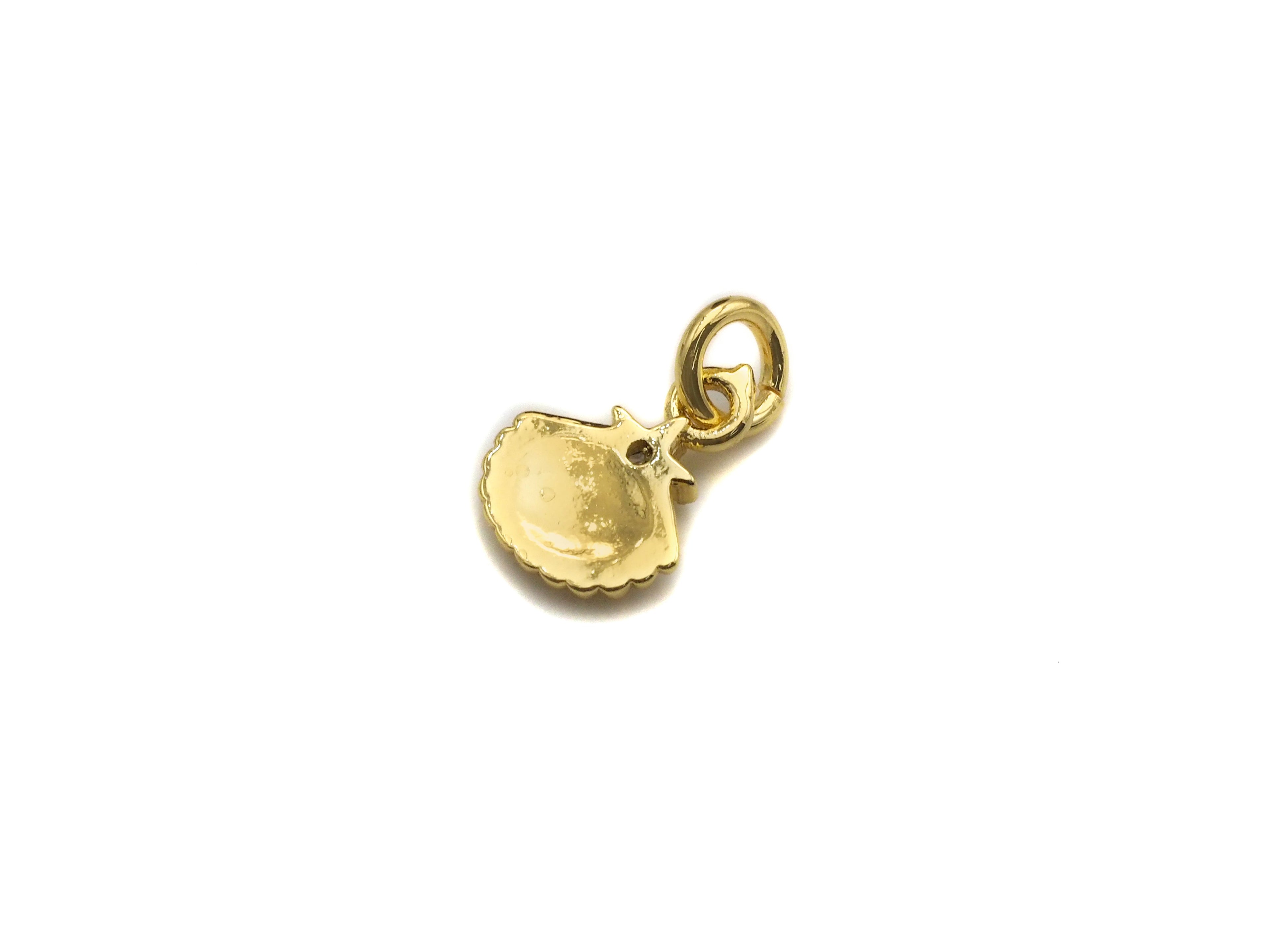 Tiny Star On Shell Shaped Pendant/Charm, Shell Cubic Zirconia Pendant Charm, Gold Shell Charm, 8x10mm,sku#Z807