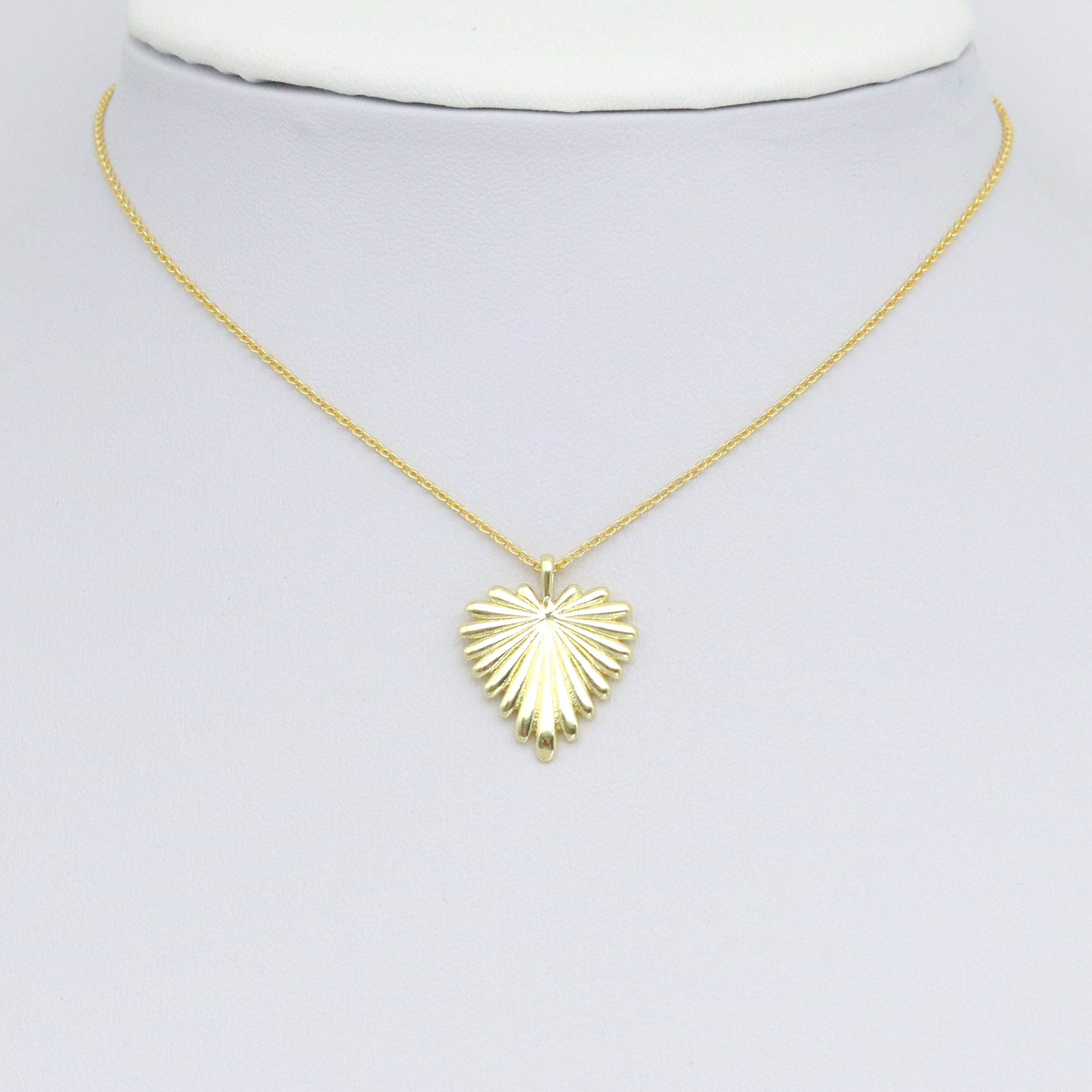 Radial Gold Heart Leaf Shape Charm Pendant, Sku#lx756