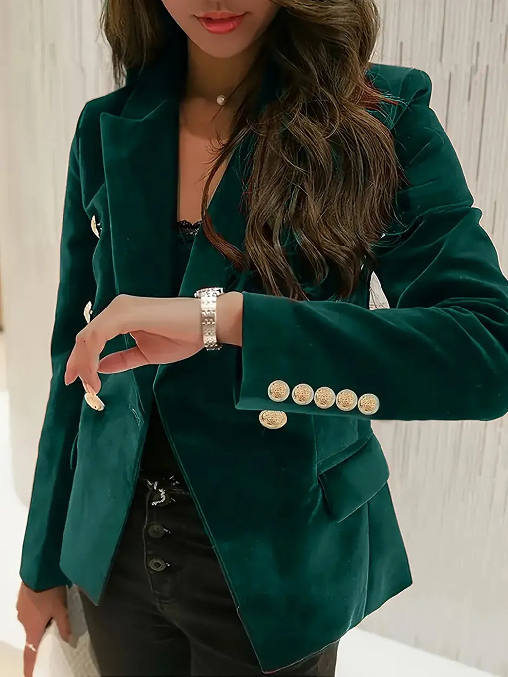 One Button Closure Slim Blazer with Pockets