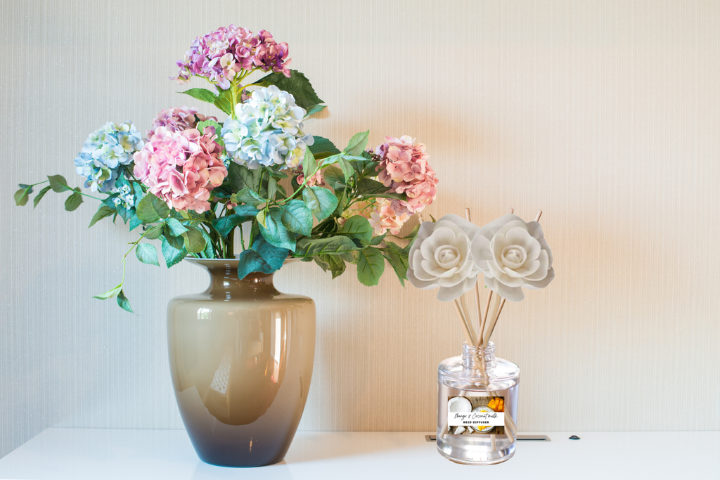 Exotic & Escape Reed Diffuser Collection – Tropical Scents with Mango, Pineapple, Hibiscus & Coconut