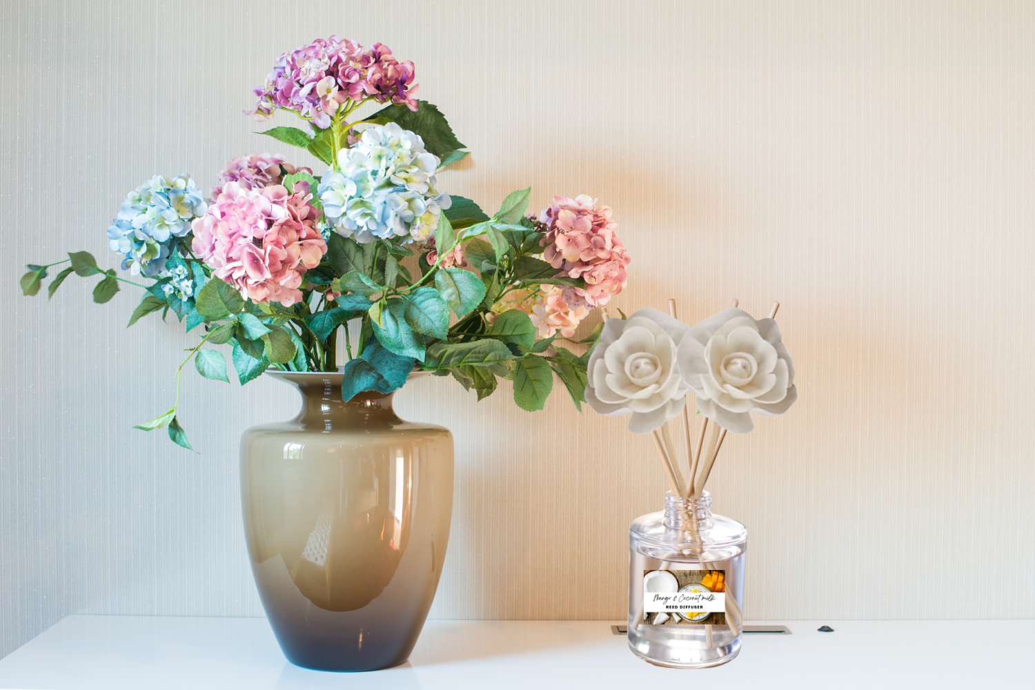 Exotic & Escape Reed Diffuser Collection – Tropical Scents with Mango, Pineapple, Hibiscus & Coconut