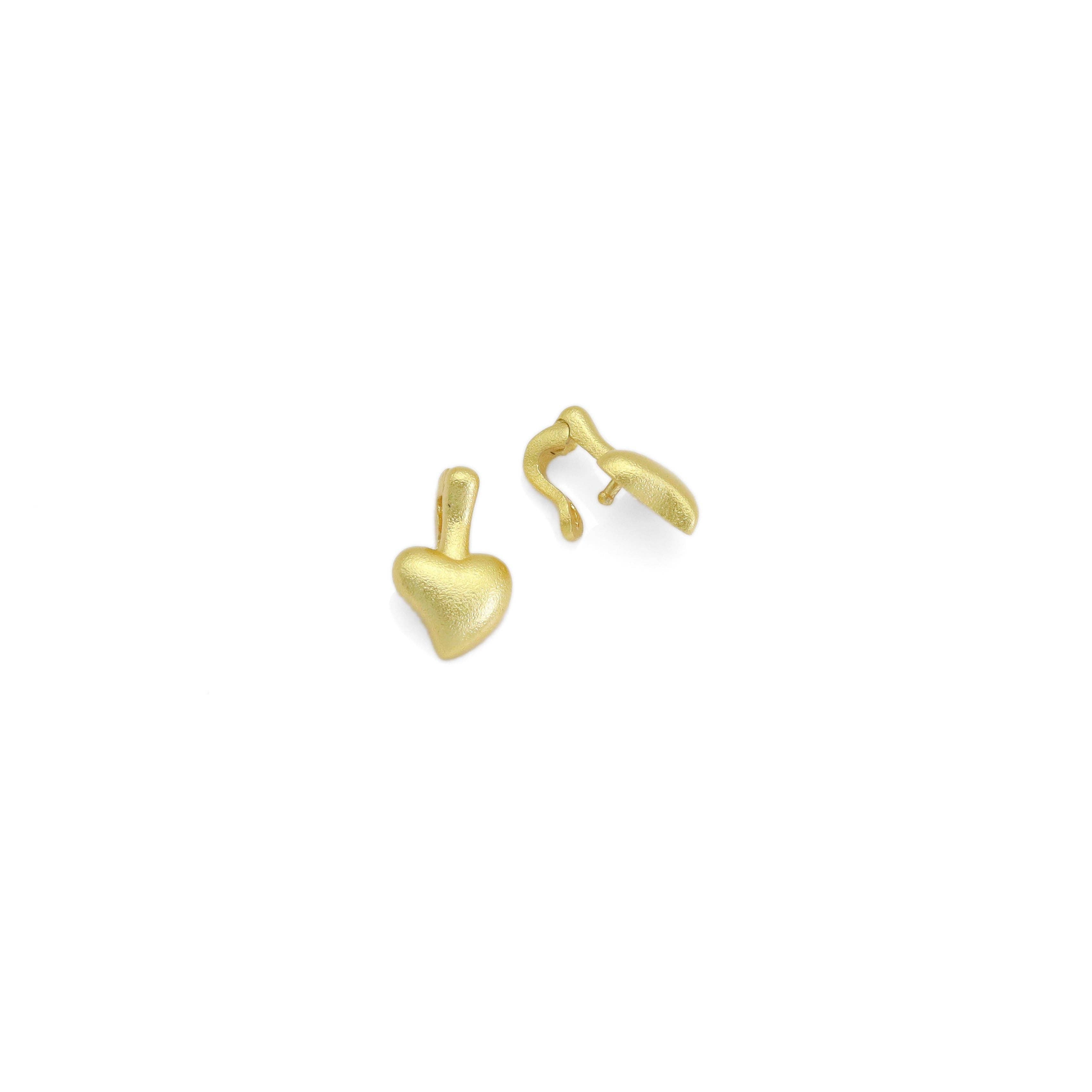 Matte Shinny Gold Twisted Clip On Heart Shape Charm, Sku#ZX167