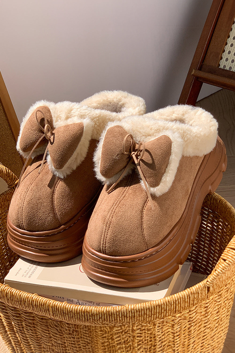 Brynlee Bow Decor Clog Slippers-Threaded Pear