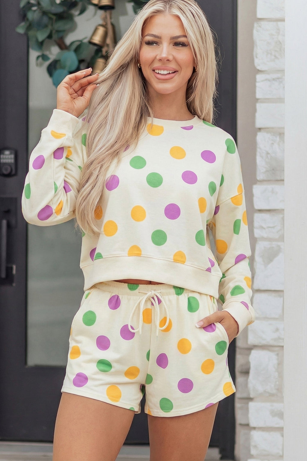 Ember Shoulder Pullover Drawstring Shorts Set-Threaded Pear