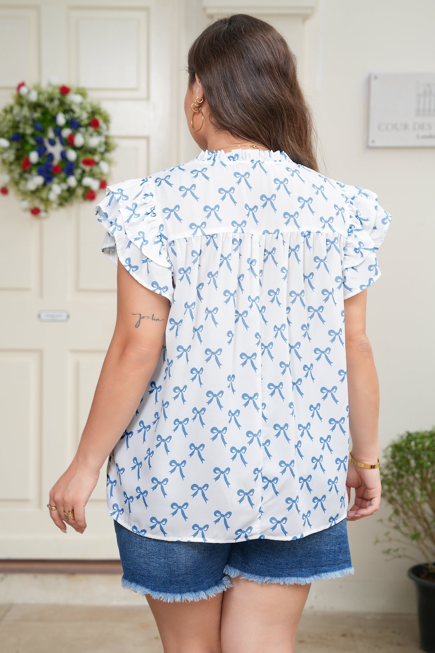 Melody Short Sleeve Bow PLUS Top