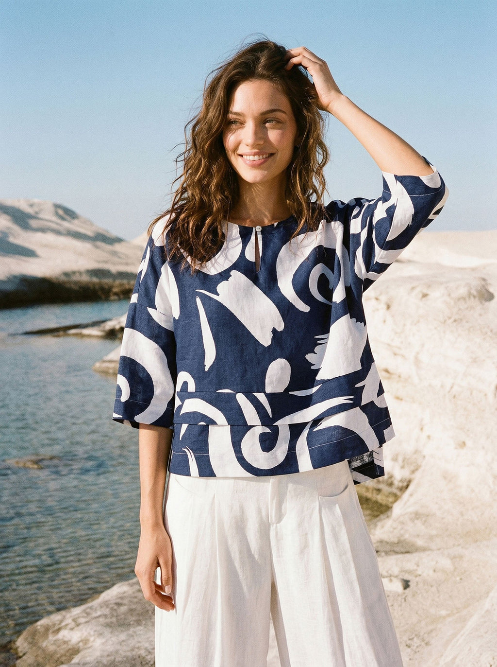 Linen Layered Asymmetric Top NOREEN