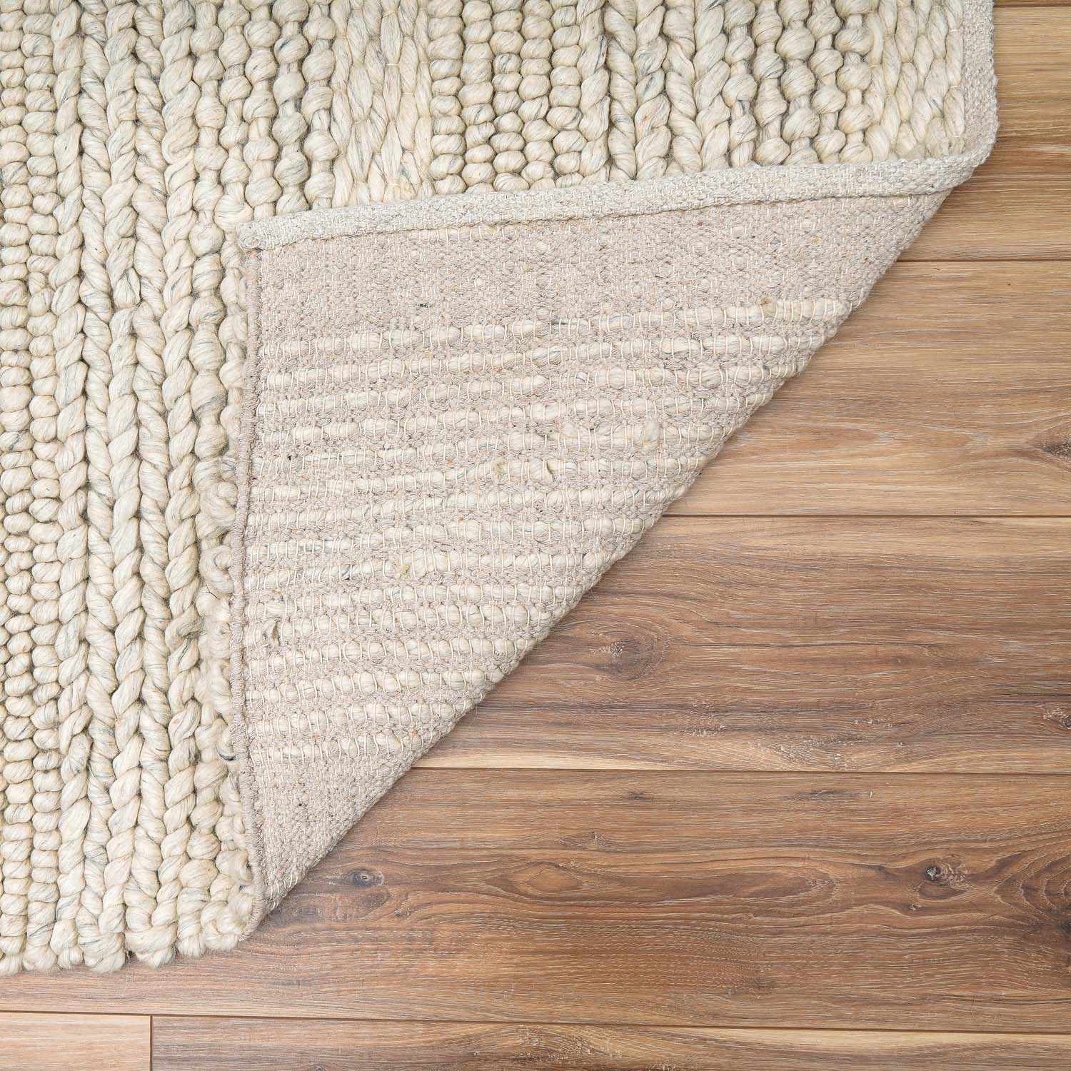 The Hanlontown Wool Rug