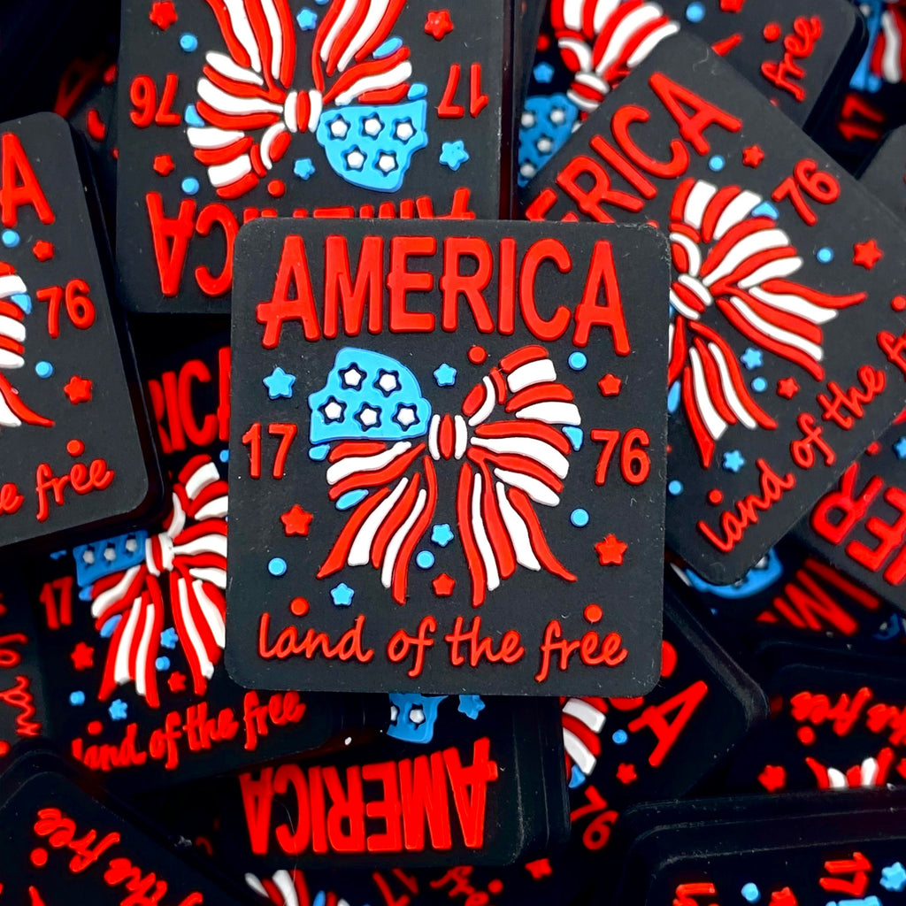 America 1776 Silicone Focal Beads
