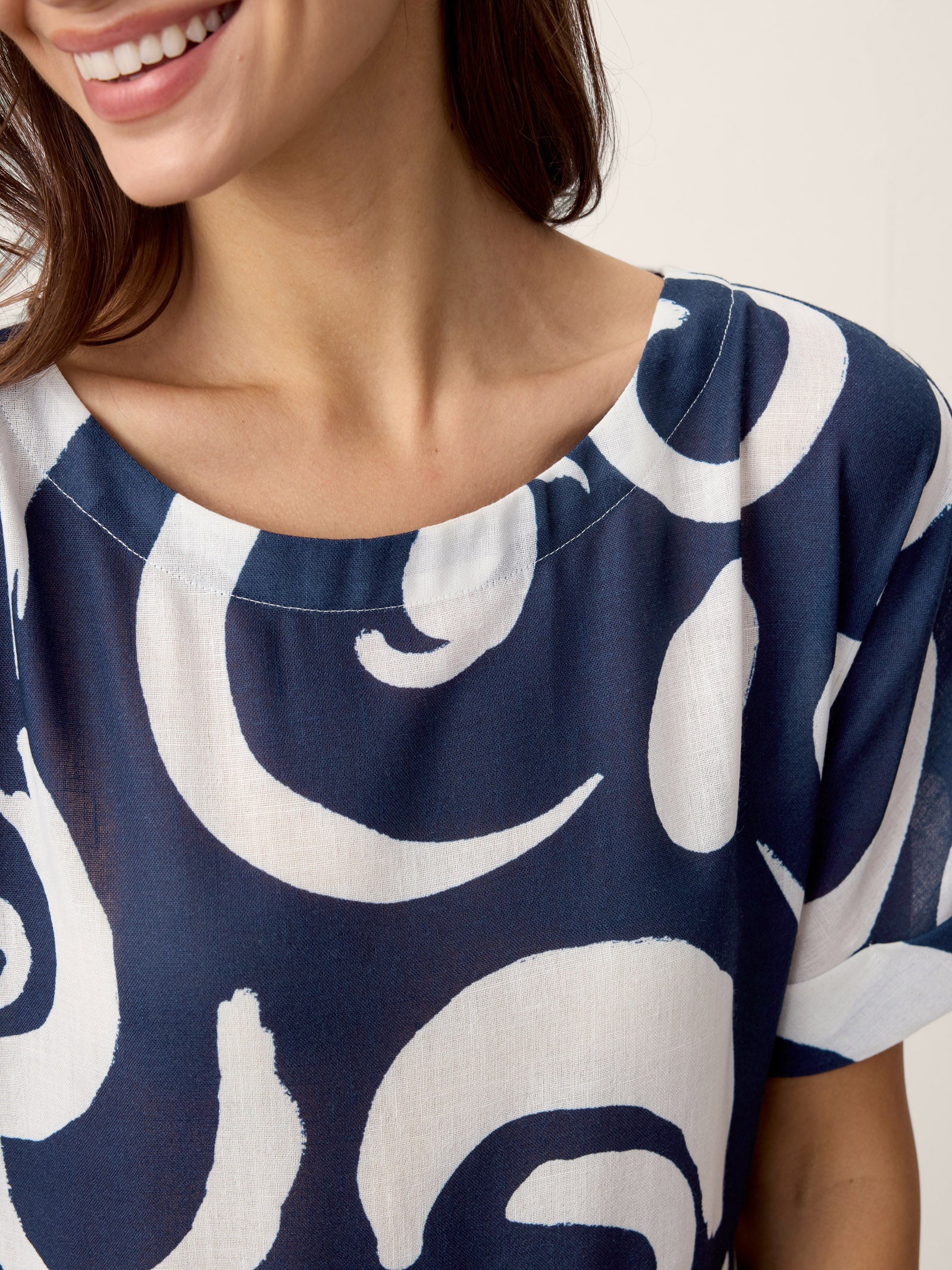 Linen Abstract-Print Pleated-Waist Midi Dress PRIYA-LINTICO