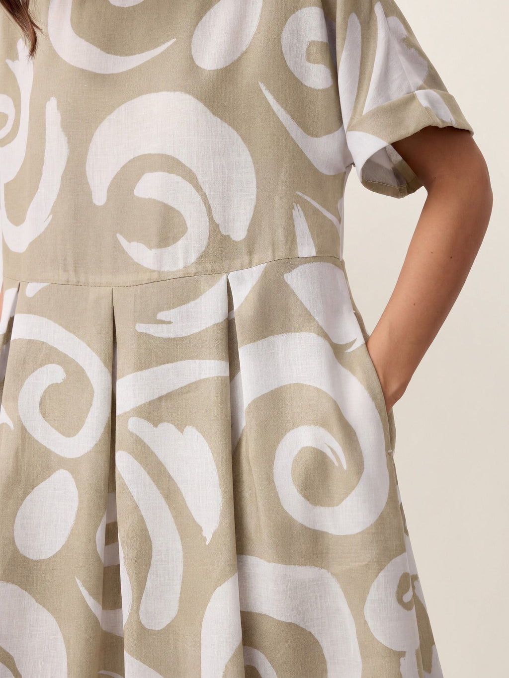 Linen Abstract-Print Pleated-Waist Midi Dress PRIYA-LINTICO