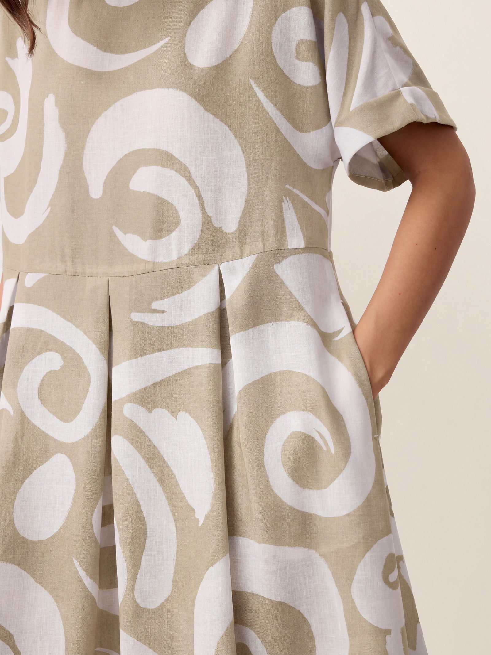 Linen Abstract-Print Pleated-Waist Midi Dress PRIYA-LINTICO