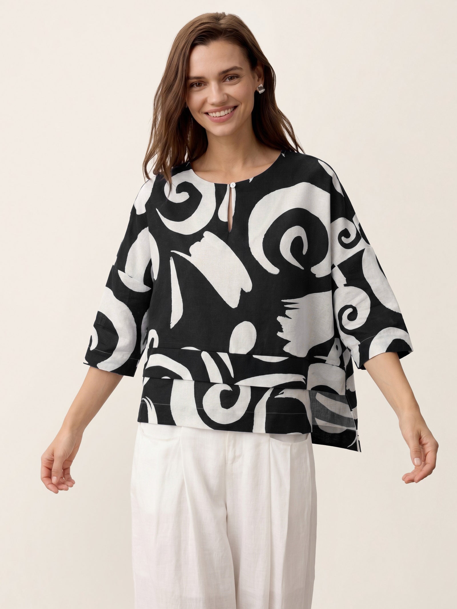 Linen Layered Asymmetric Top NOREEN