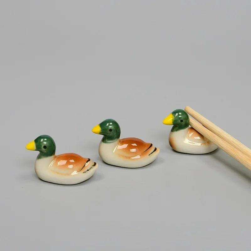 1-5 PCS Japanese Style Ceramic Mandarin Duck Chopsticks Holder Mini Cute  Home Table Decoration Chopsticks Pillow