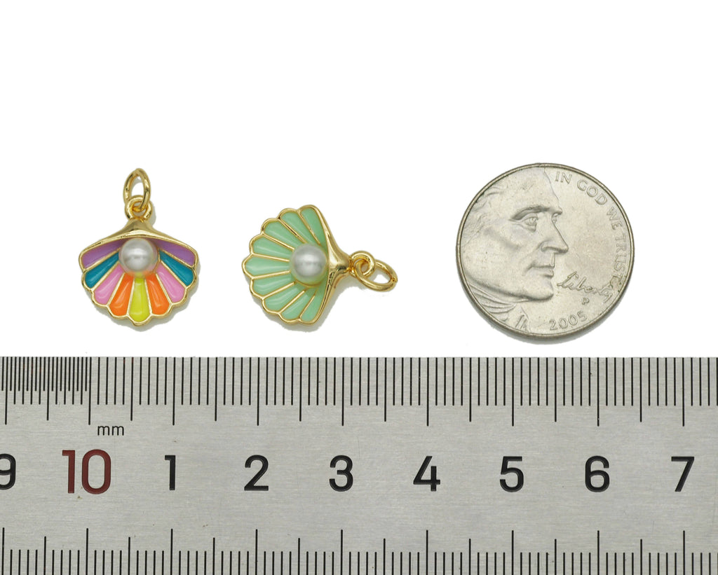Pearl On Enamel Shell Pendant, Sku#F1462