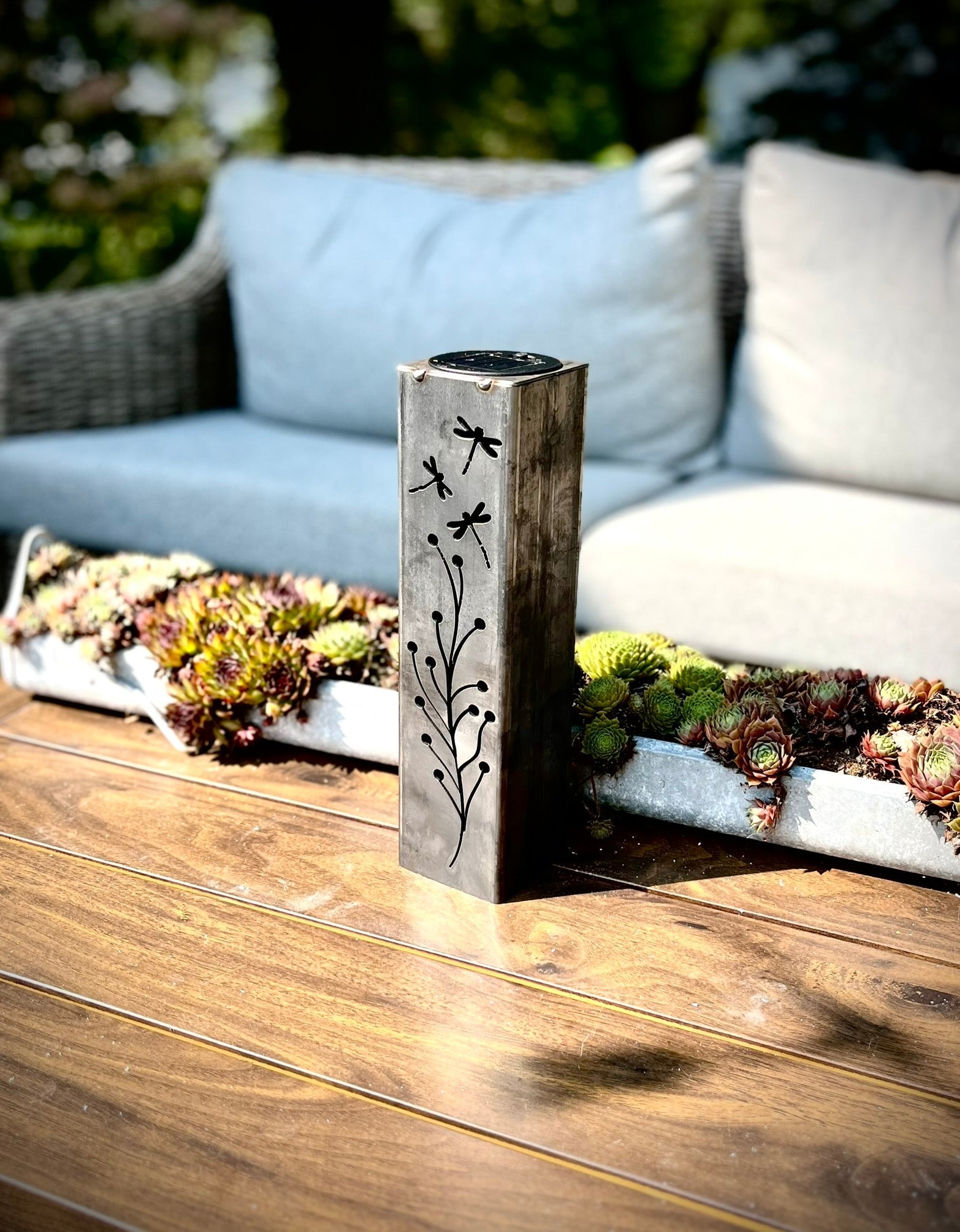 Dragonfly Branch Solar Luminary Pillar - Steel