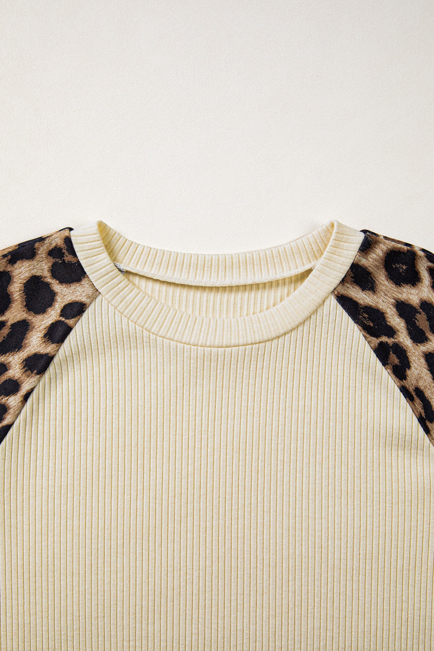 Keily Contrast Sleeve Loose Tee