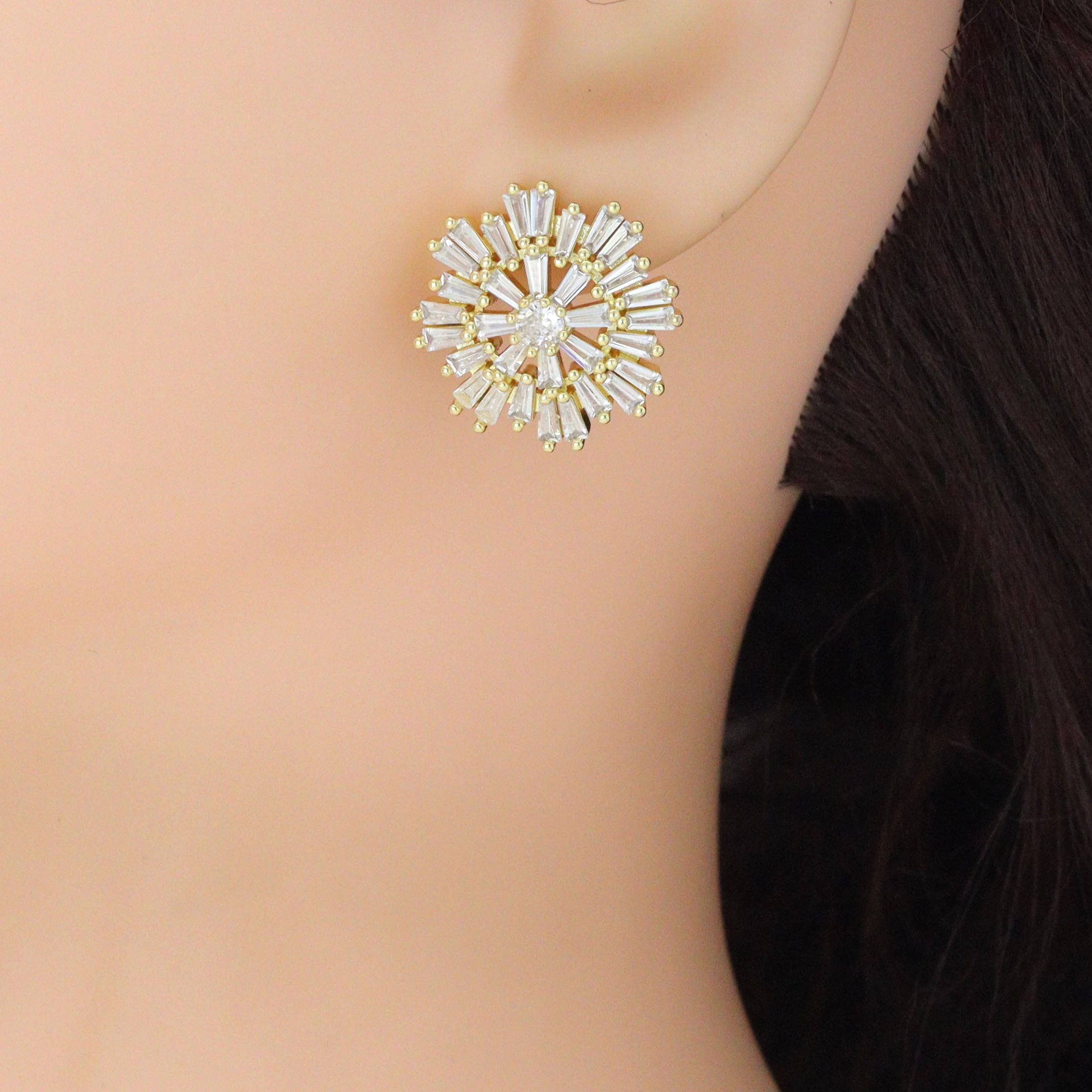 Clear Baguette CZ Gold Daisy Flower Shape Stud Earrings, Sku#LX822-Bestbeads & Beyond