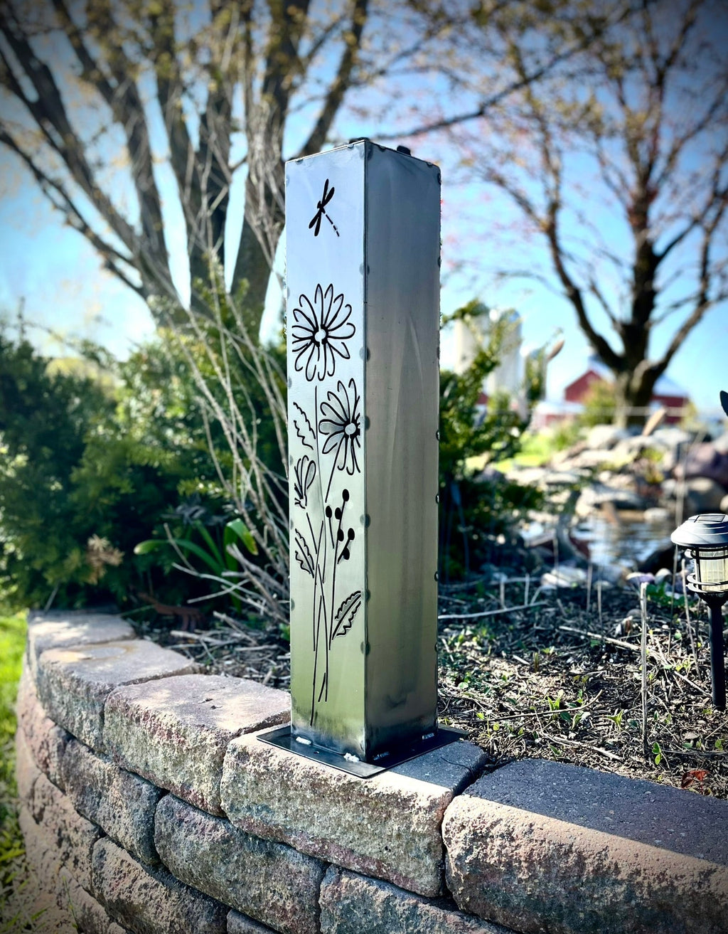Glowing Daisies Luminary Pillars w/ Solar Cap